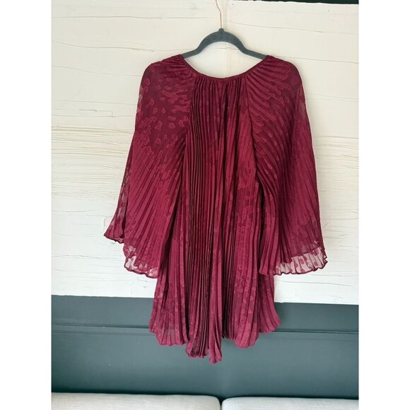 Anthropologie | XS | Toulon Pleated Kimono Sleeve Dress – Burgundy - Picture 3 of 7